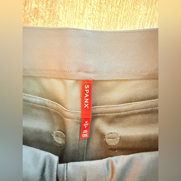 SPANX Black Straight Leg Women's Pants NWT - Picture 9 of 10